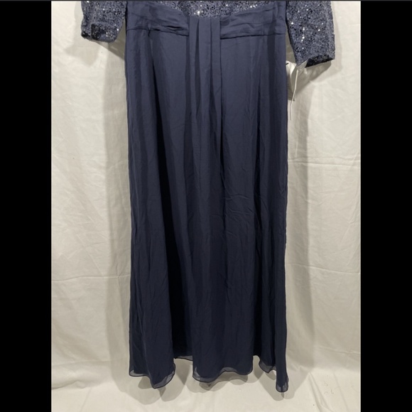 NWD Kay Unger Sequin Lace & Silk Chiffon Gown Navy‎ - Picture 4 of 12